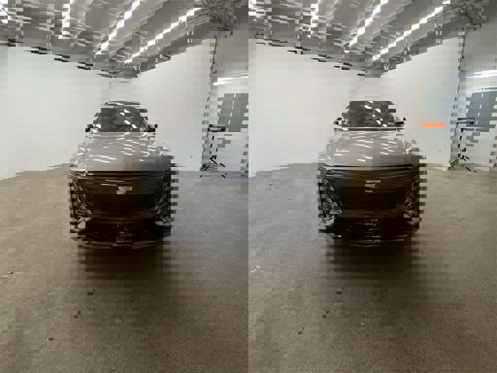 Certified 2026 Cadillac Lyriq Sport image 9