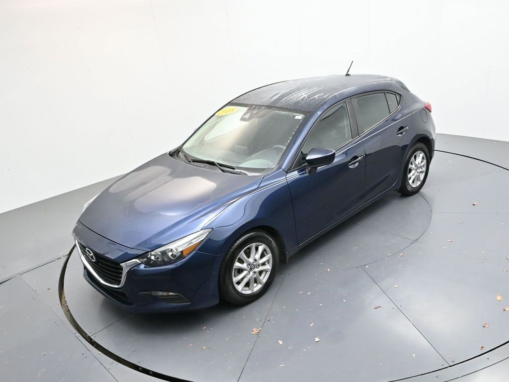 Used 2018 MAZDA MAZDA3 Sport image 11