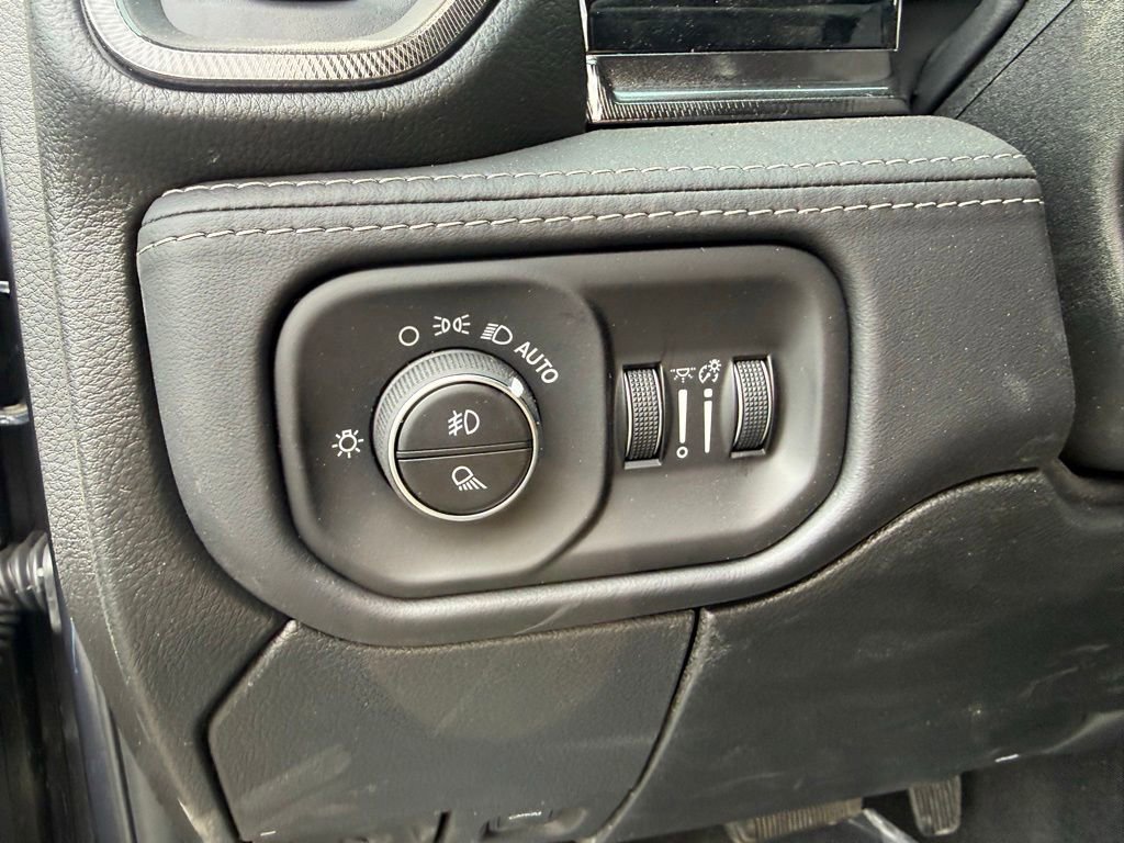 New 2026 RAM 2500 Rebel w/ Rebel Level 2 Equipment Group AWD/4WD image 15