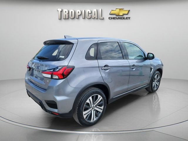 Used 2024 Mitsubishi Outlander Sport SE image 3