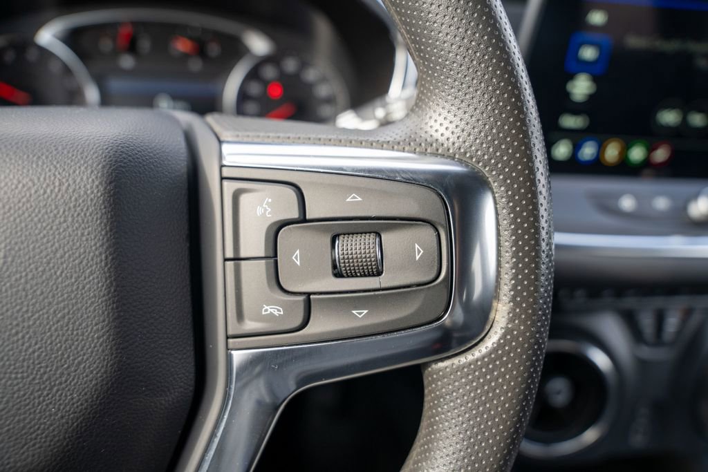 Used 2025 Chevrolet Blazer LT image 22