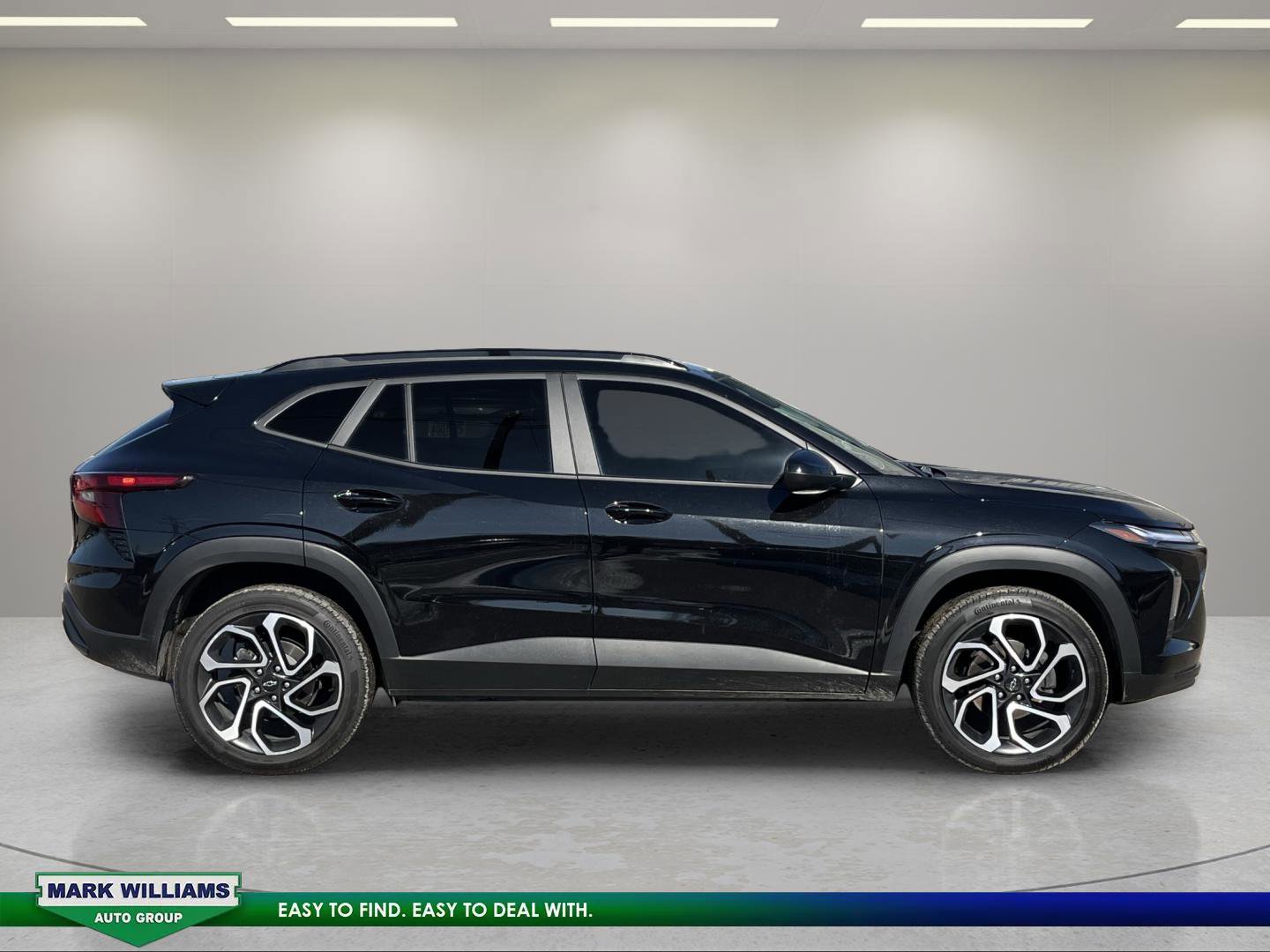 Used 2024 Chevrolet Trax RS w/ Sunroof Package image 15