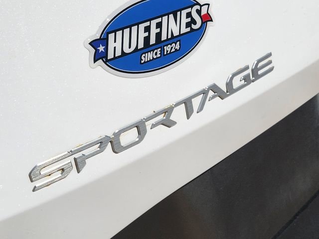 Certified 2023 Kia Sportage EX image 11