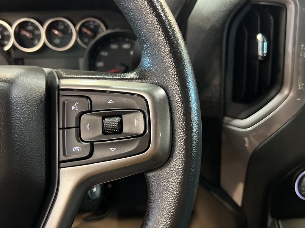 Used 2023 Chevrolet Silverado 2500 Custom w/ Custom Convenience Package image 30