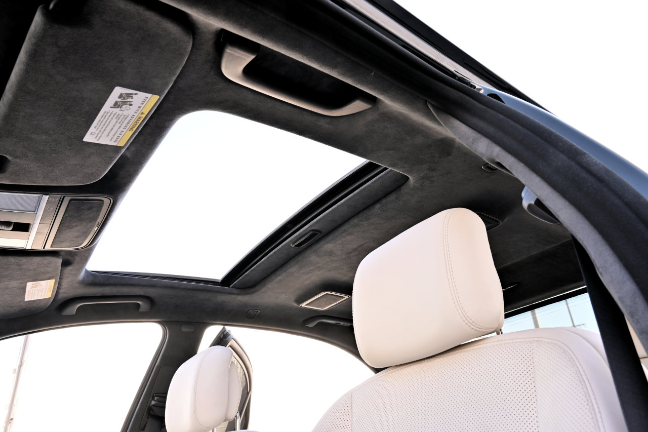 Used 2008 Mercedes-Benz S 550 image 40