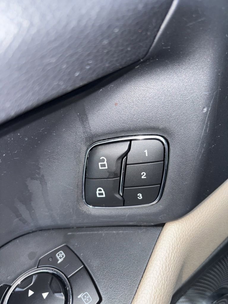 Certified 2023 Ford Expedition Max XLT image 26