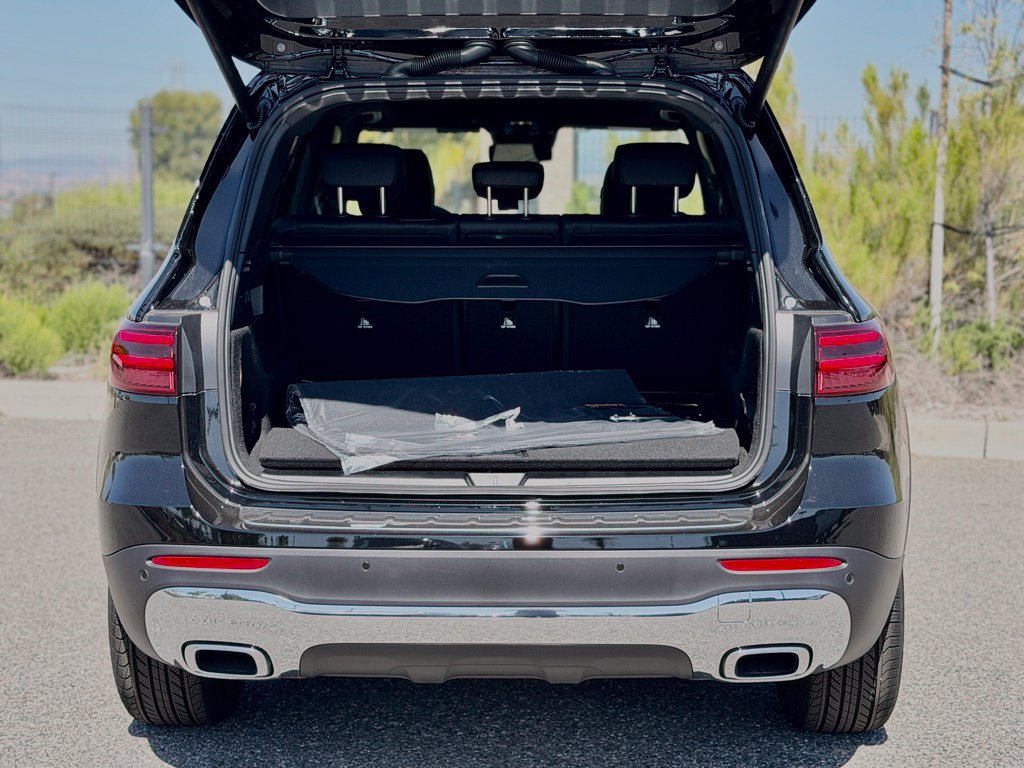 New 2026 Mercedes-Benz GLB 250 image 13