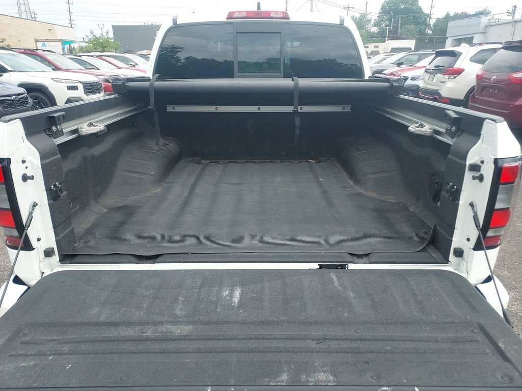 Used 2022 Nissan Frontier SV w/ SV Premium Package AWD/4WD image 40