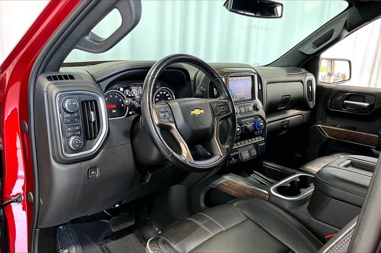 Used 2022 Chevrolet Silverado 1500 High Country w/ Safety Package II image 13
