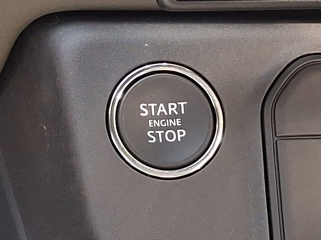 New 2026 Land Rover Defender 110 S AWD/4WD image 12