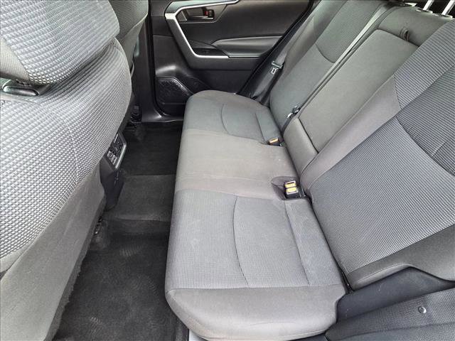 Certified 2022 Toyota RAV4 LE w/ Carpet Mat Package (TMS) image 17