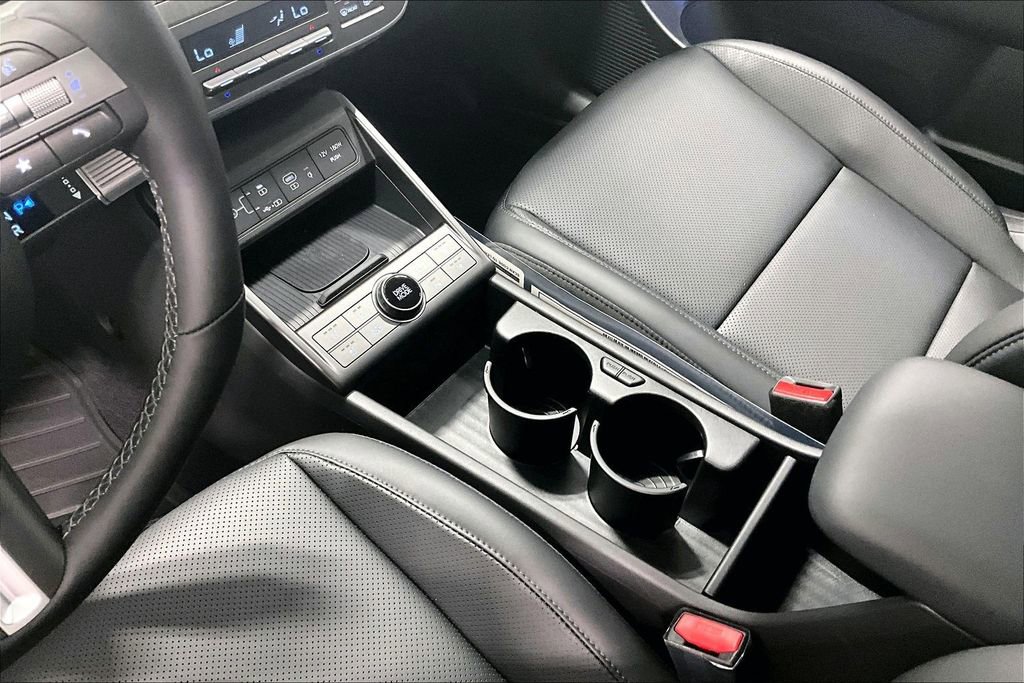 New 2026 Hyundai Kona Limited FWD image 21
