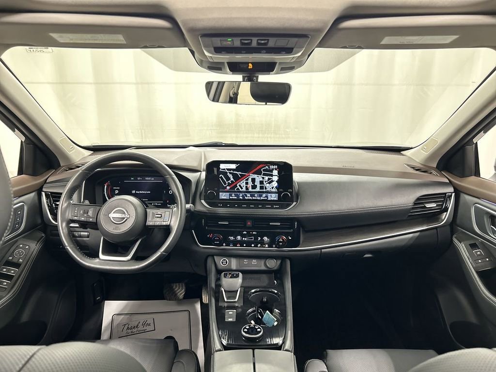 Used 2023 Nissan Rogue Platinum w/ Platinum Premium Package image 19