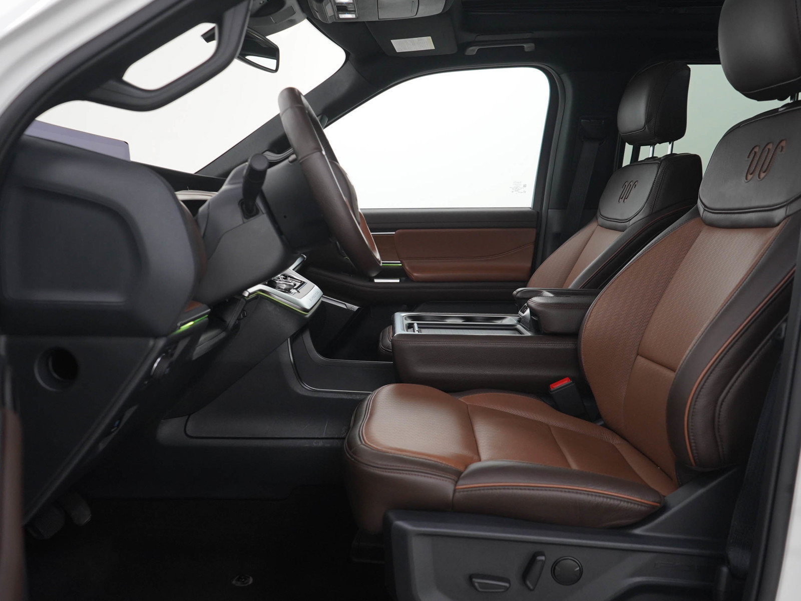 Used 2025 Ford Expedition King Ranch AWD/4WD image 25