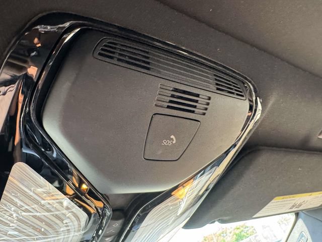 Used 2023 BMW 530i w/ M Sport Package RWD image 43