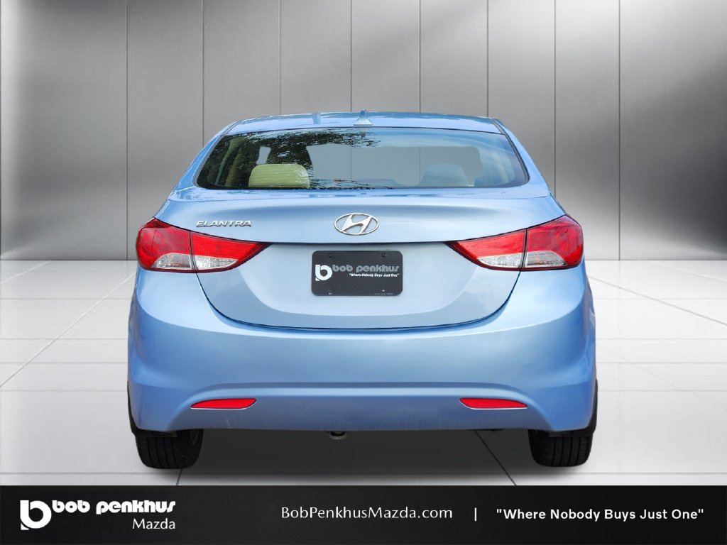 Used 2013 Hyundai Elantra GLS w/ Preferred Pkg FWD image 26