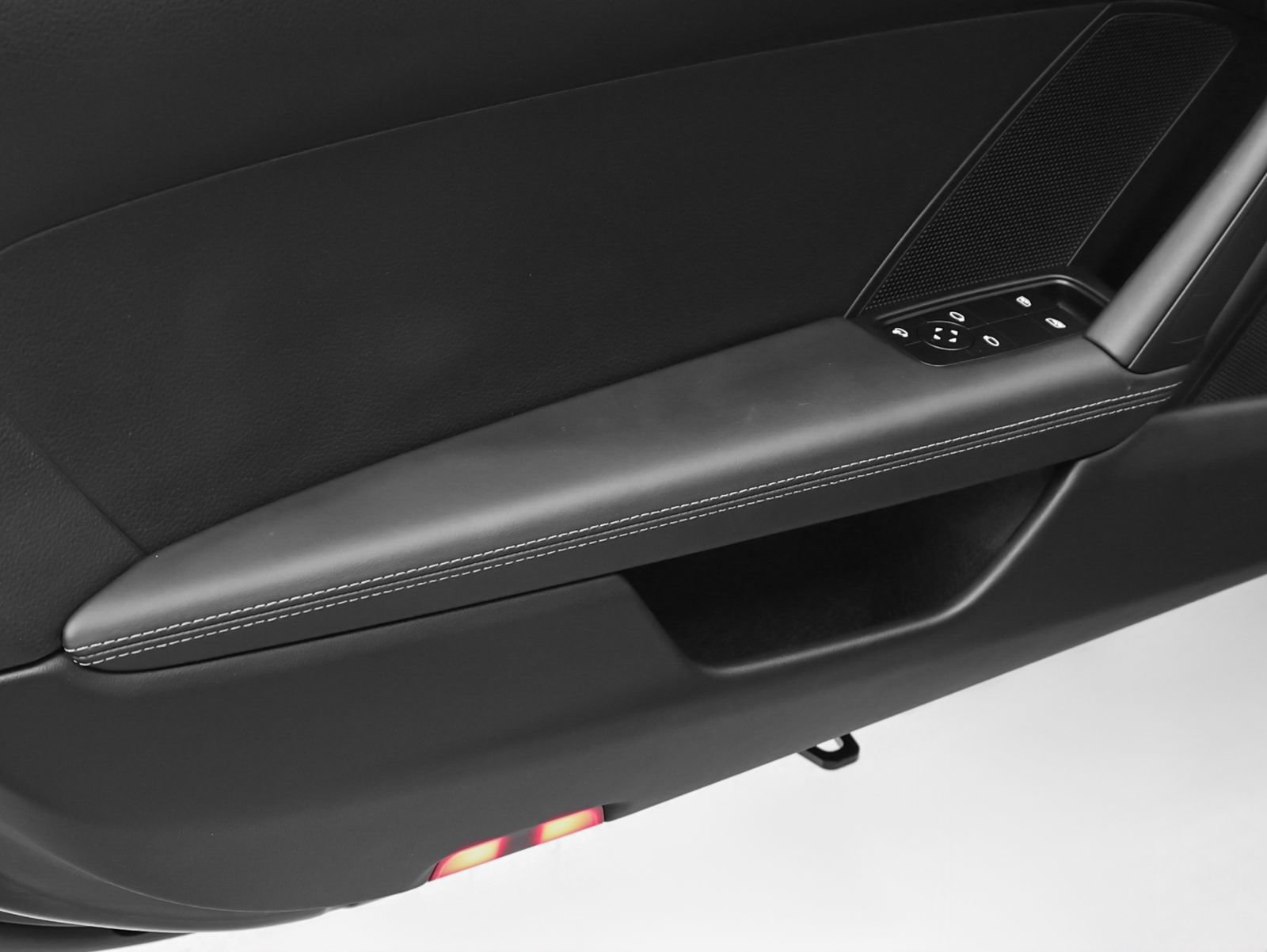Certified 2024 Porsche 911 Carrera T RWD image 61