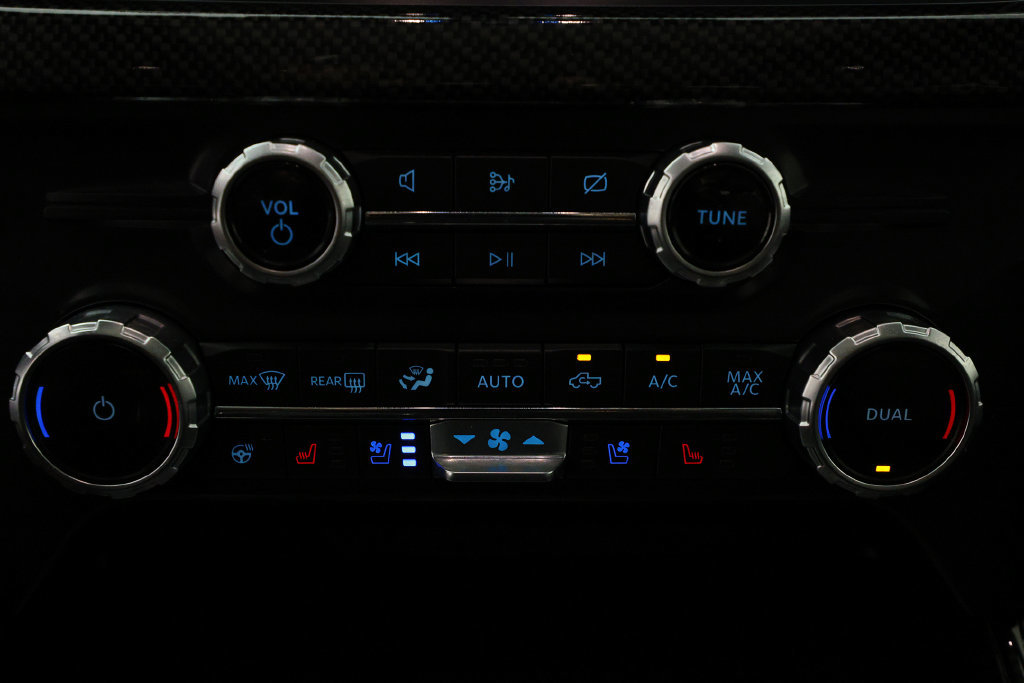 Used 2022 Ford F150 Lariat w/ Equipment Group 502A High AWD/4WD image 25