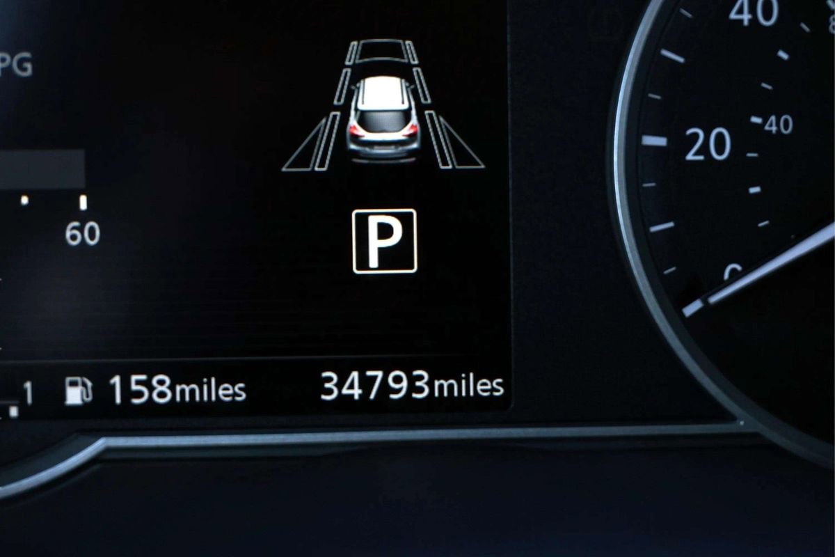 Used 2020 Nissan Kicks SV FWD image 30