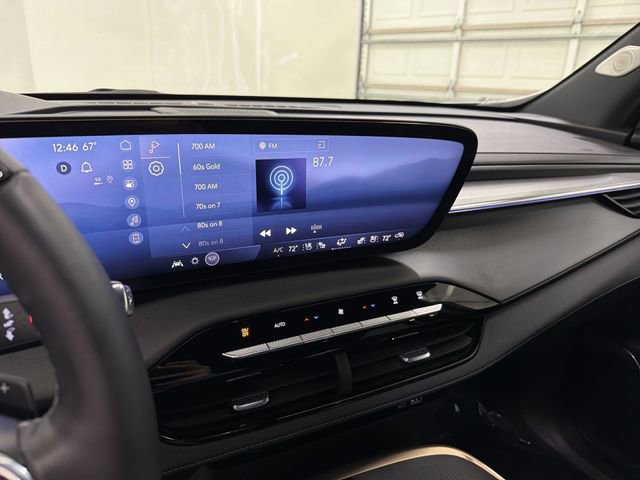 Used 2025 Buick Enclave Avenir w/ Super Cruise Package image 27