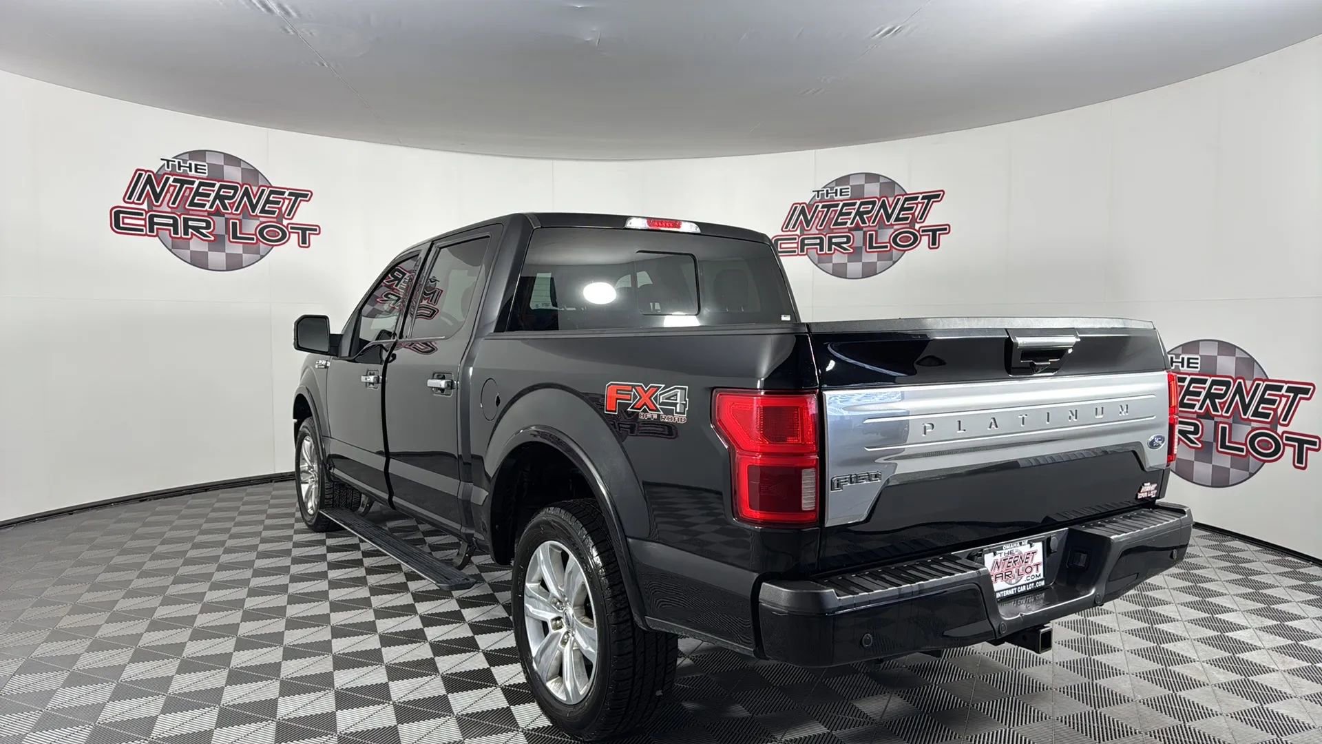 Used 2020 Ford F150 Platinum w/ Equipment Group 701A Luxury AWD/4WD image 5
