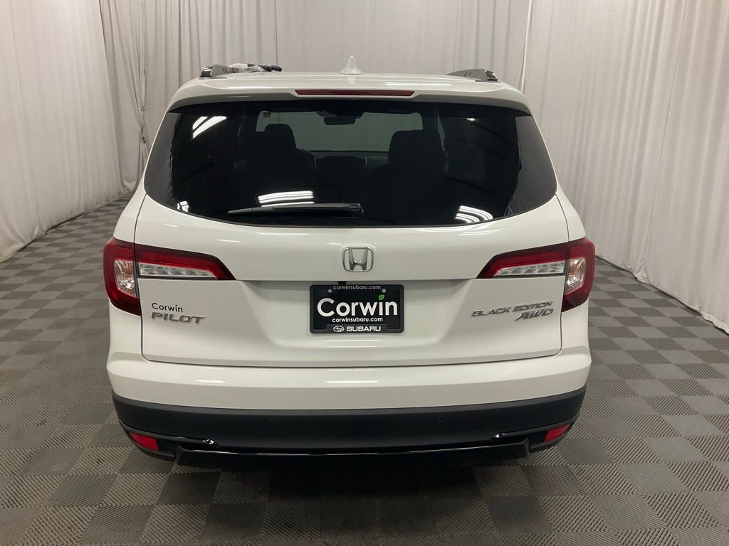 Used 2021 Honda Pilot Black Edition image 3