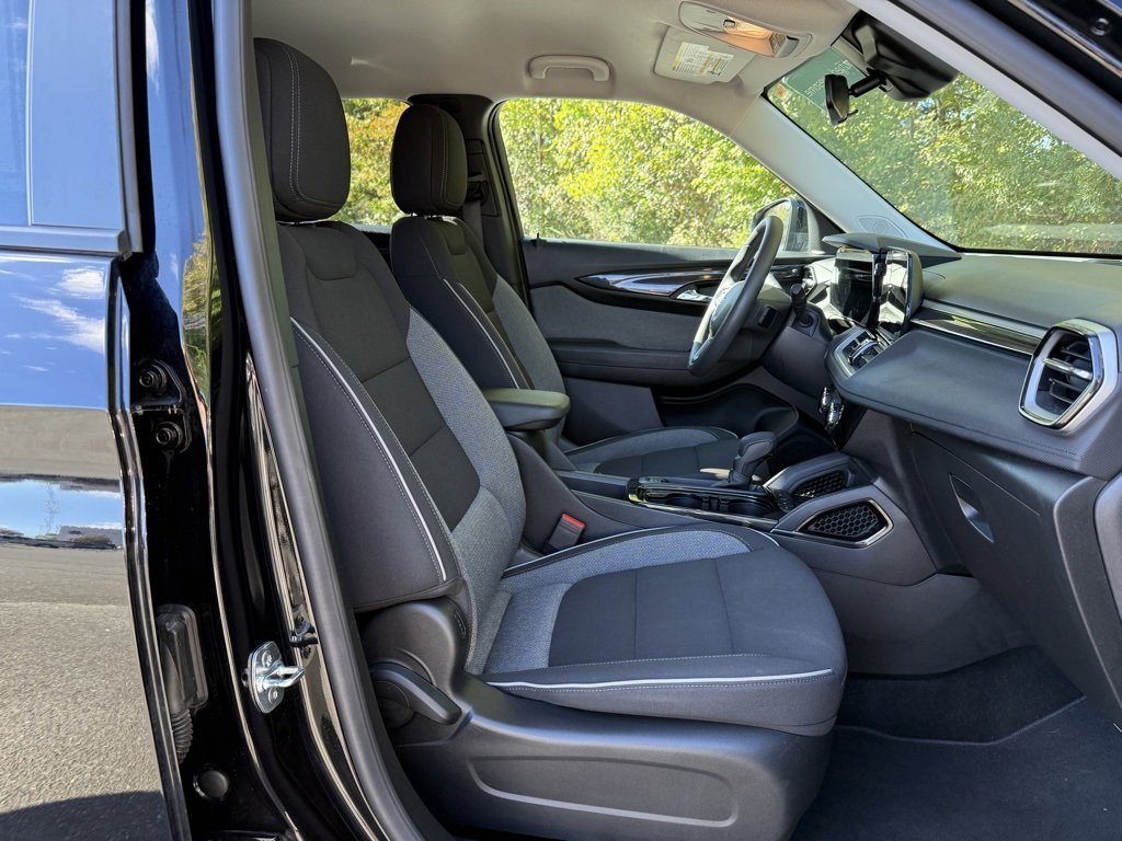 Certified 2024 Chevrolet TrailBlazer LT image 21