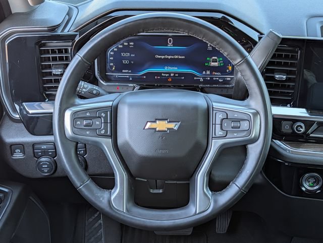 Used 2023 Chevrolet Silverado 1500 LT AWD/4WD image 13