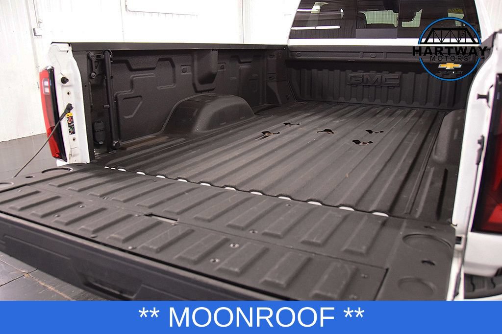 Used 2025 GMC Sierra 3500 Denali w/ Denali Reserve Package AWD/4WD image 8