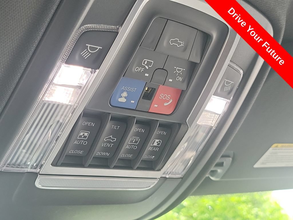 Used 2019 RAM 1500 Limited RWD image 17