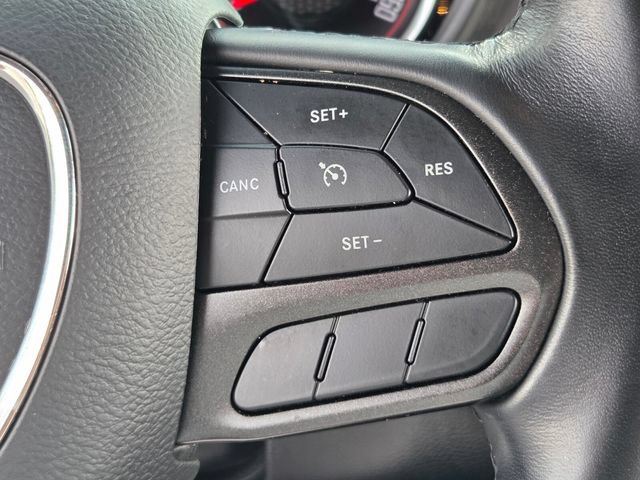 Used 2023 Dodge Challenger SXT RWD image 24