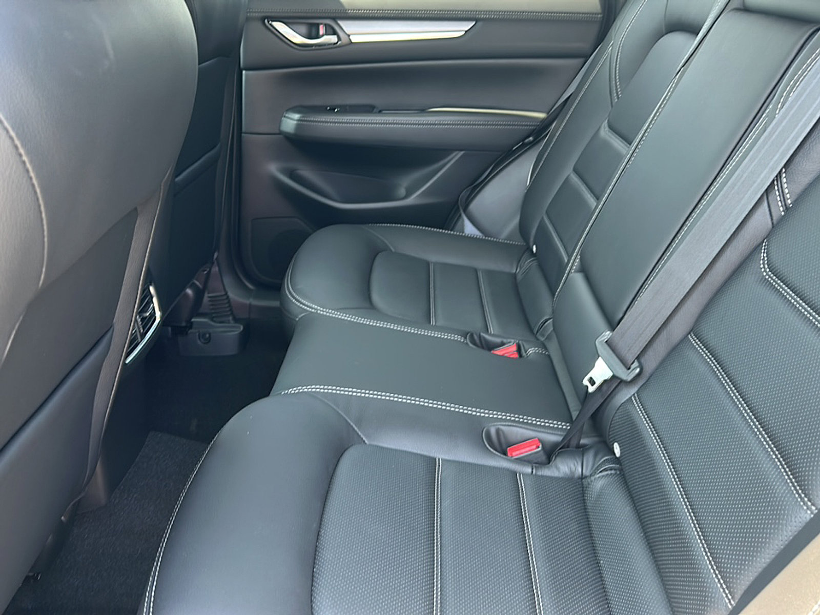 New 2025 MAZDA CX-5 AWD 2.5 S w/ Premium Plus Pkg image 15