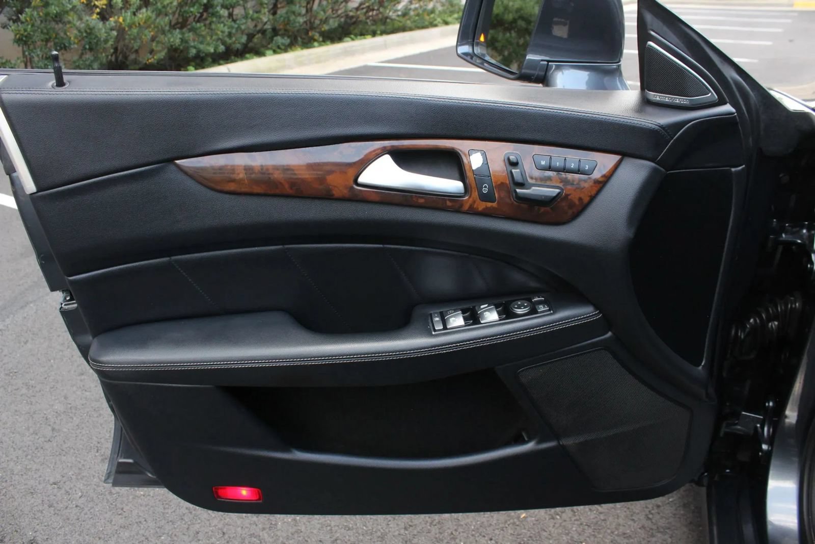 Used 2013 Mercedes-Benz CLS 550 w/ Premium I Pkg image 14