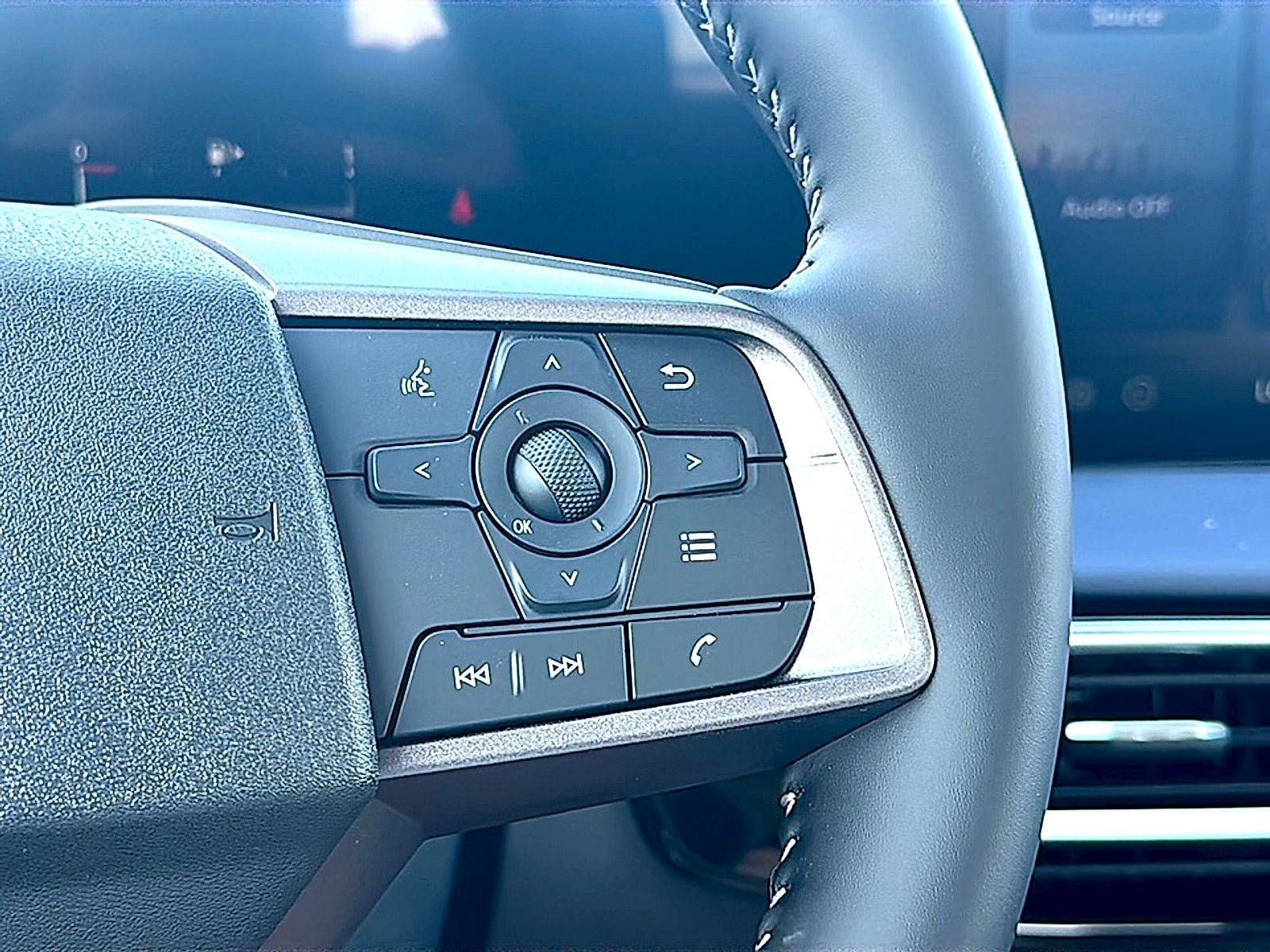 New 2027 Nissan Sentra SL w/ Floor Mat Package FWD image 19