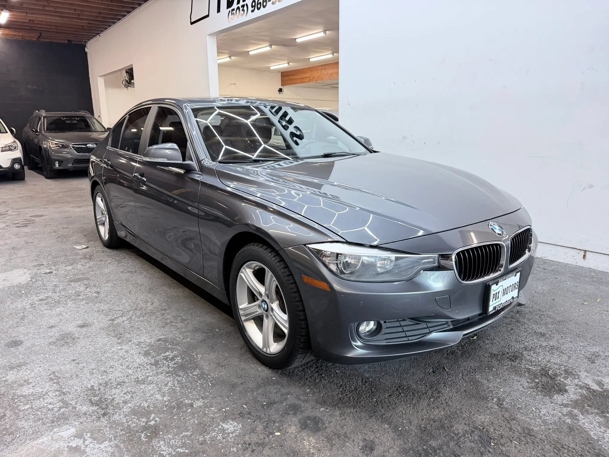 Used 2015 BMW 328d xDrive Sedan AWD/4WD image 2