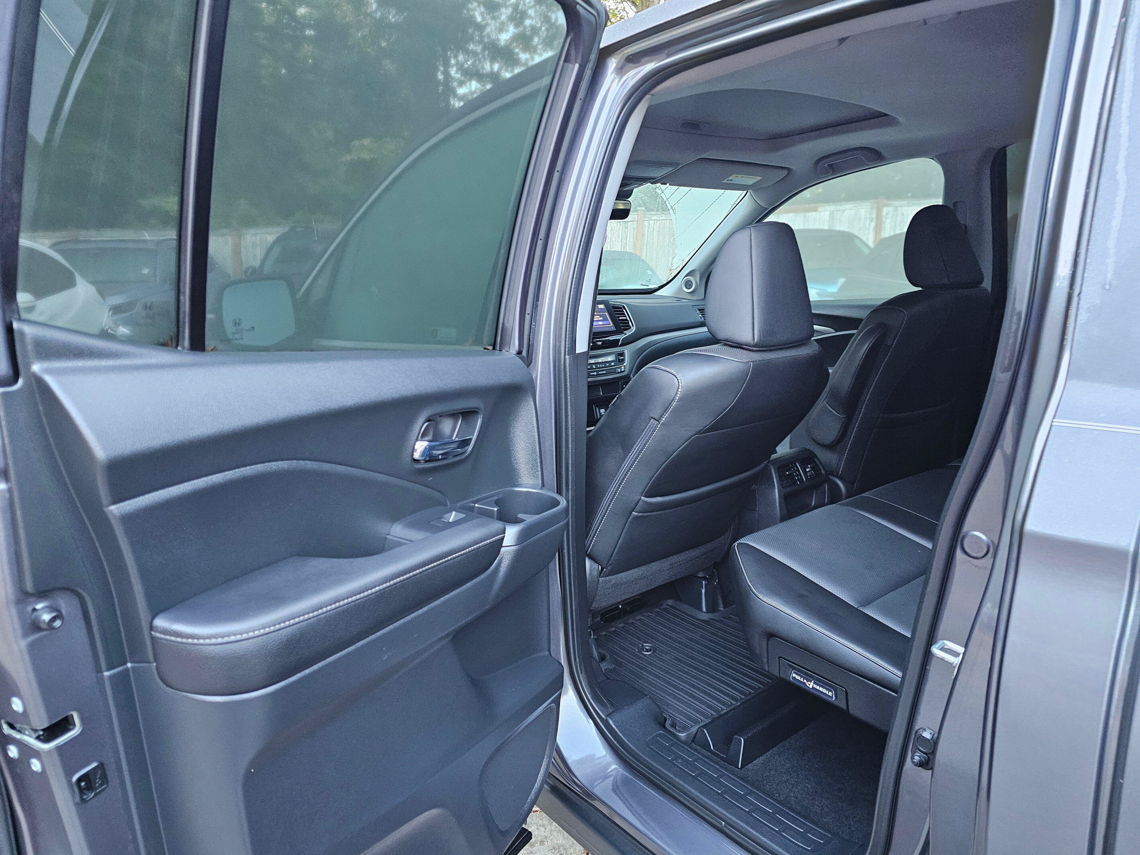Used 2023 Honda Ridgeline RTL-E image 18