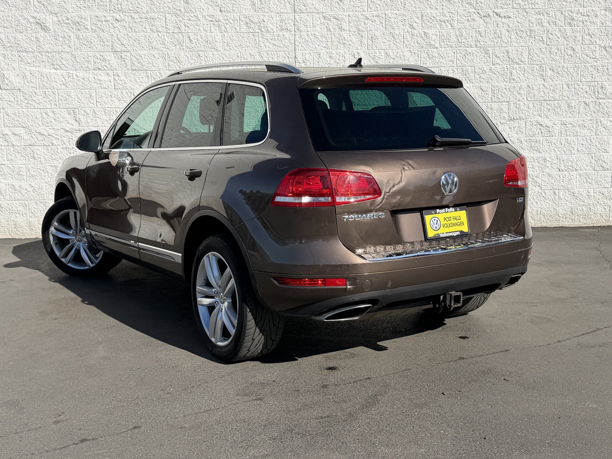 Used 2013 Volkswagen Touareg TDI AWD/4WD image 5