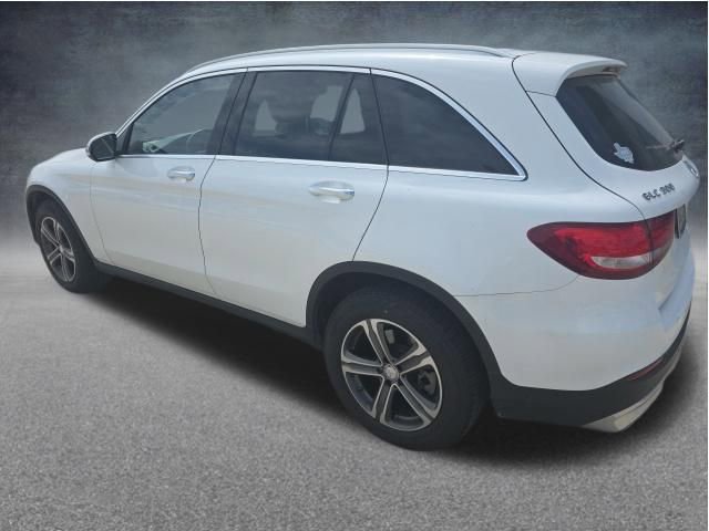 Used 2016 Mercedes-Benz GLC 300 image 5