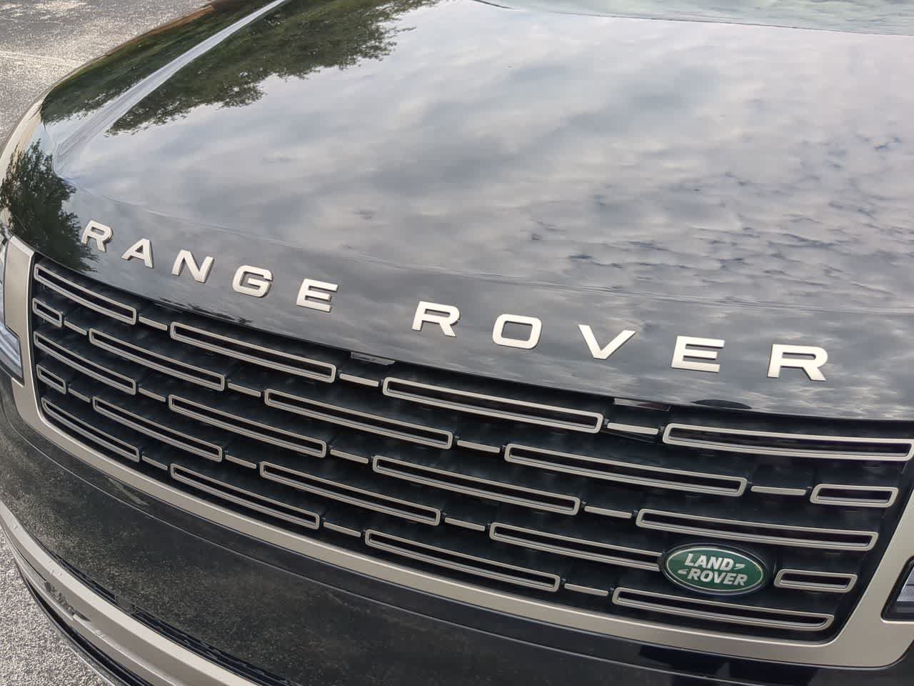 New 2026 Land Rover Range Rover SE AWD/4WD image 13