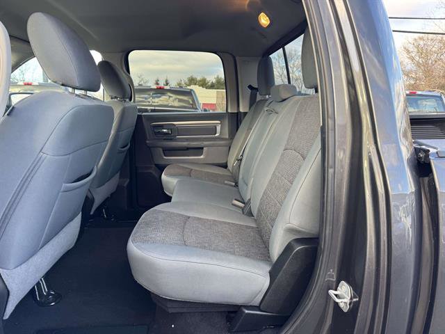 Used 2018 RAM 1500 Big Horn AWD/4WD image 30