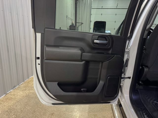 Used 2023 Chevrolet Silverado 2500 LT image 19