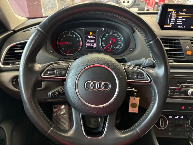 Used 2017 Audi Q3 2.0T Premium FWD image 22