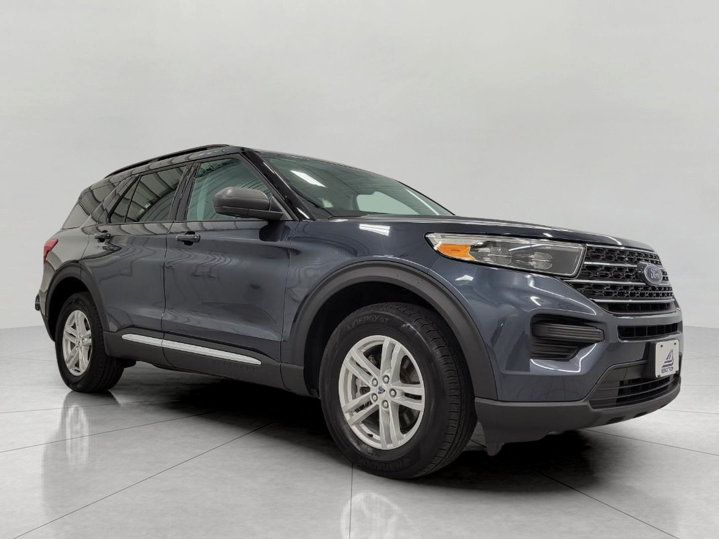 Used 2024 Ford Explorer XLT w/ Class IV Trailer Tow Package AWD/4WD image 30