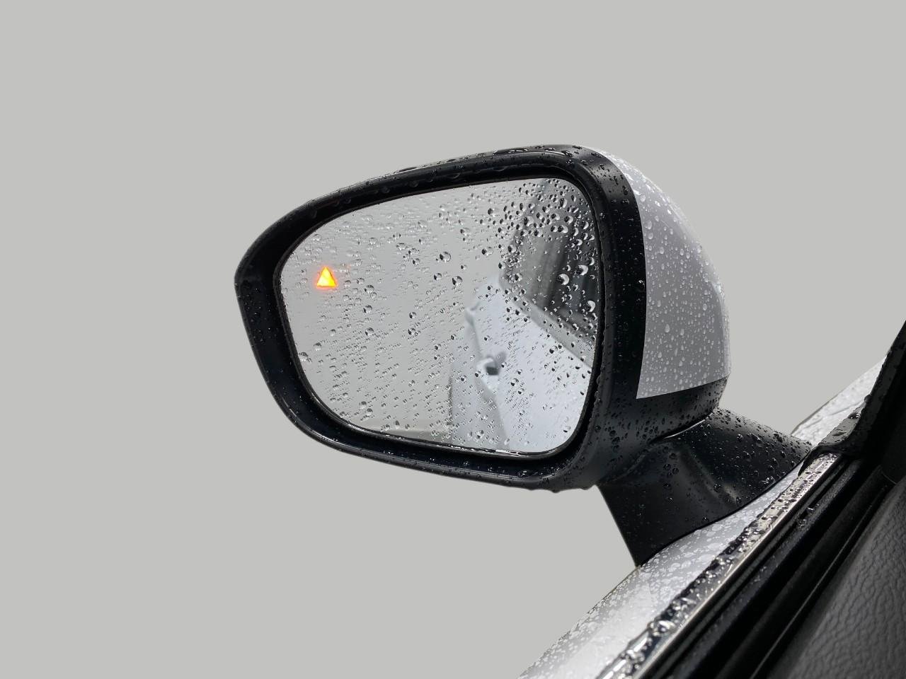 Used 2024 Mitsubishi Outlander AWD image 20