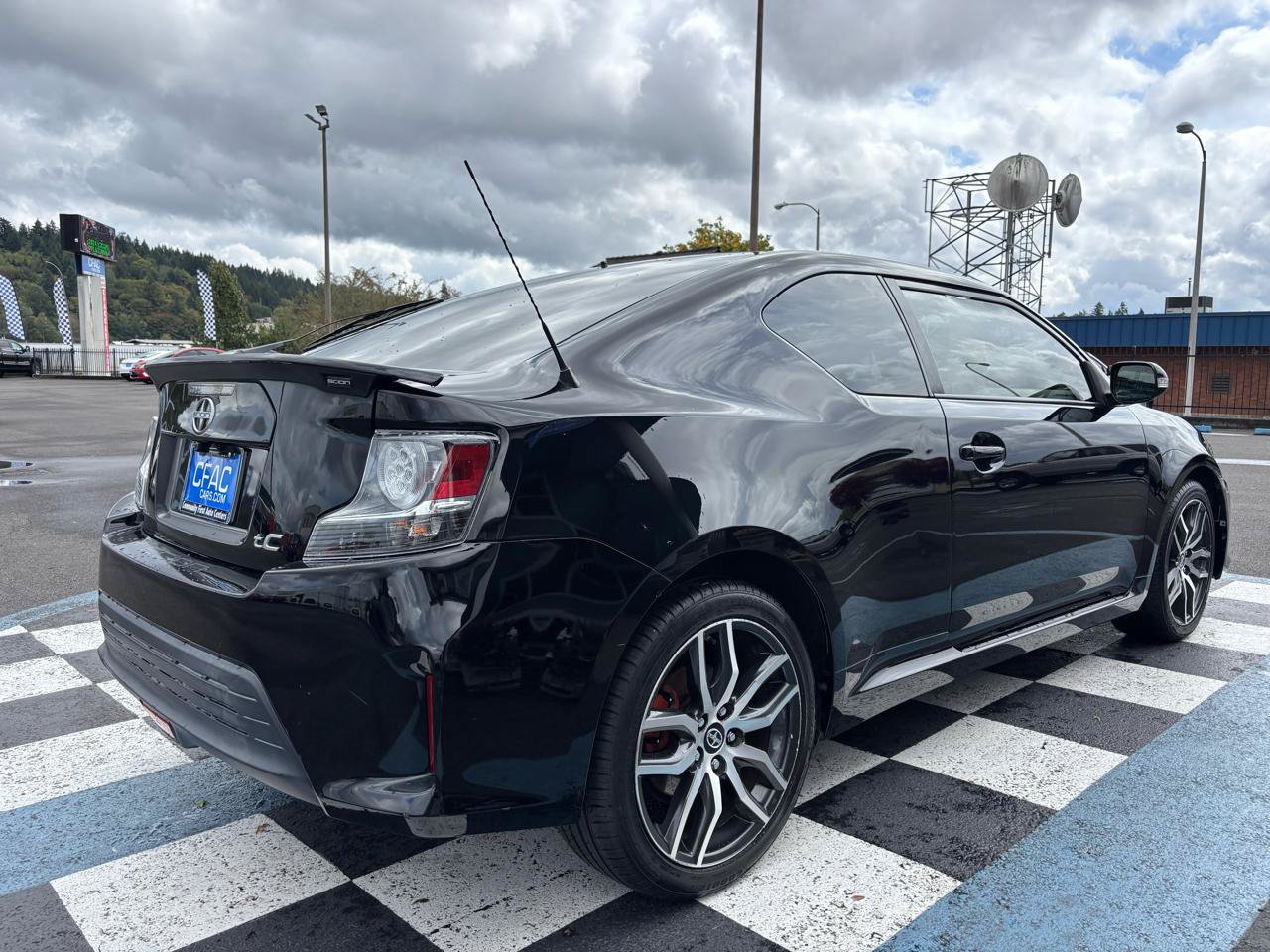 Used 2016 Scion tC FWD image 5