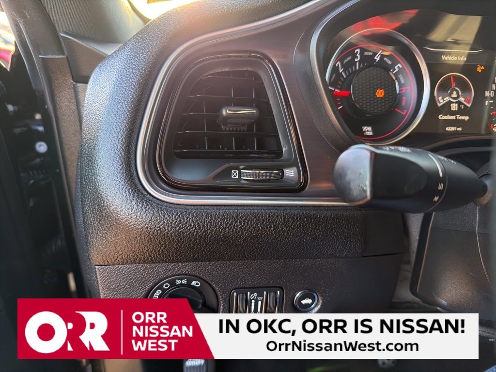 Used 2016 Dodge Challenger R/T image 26