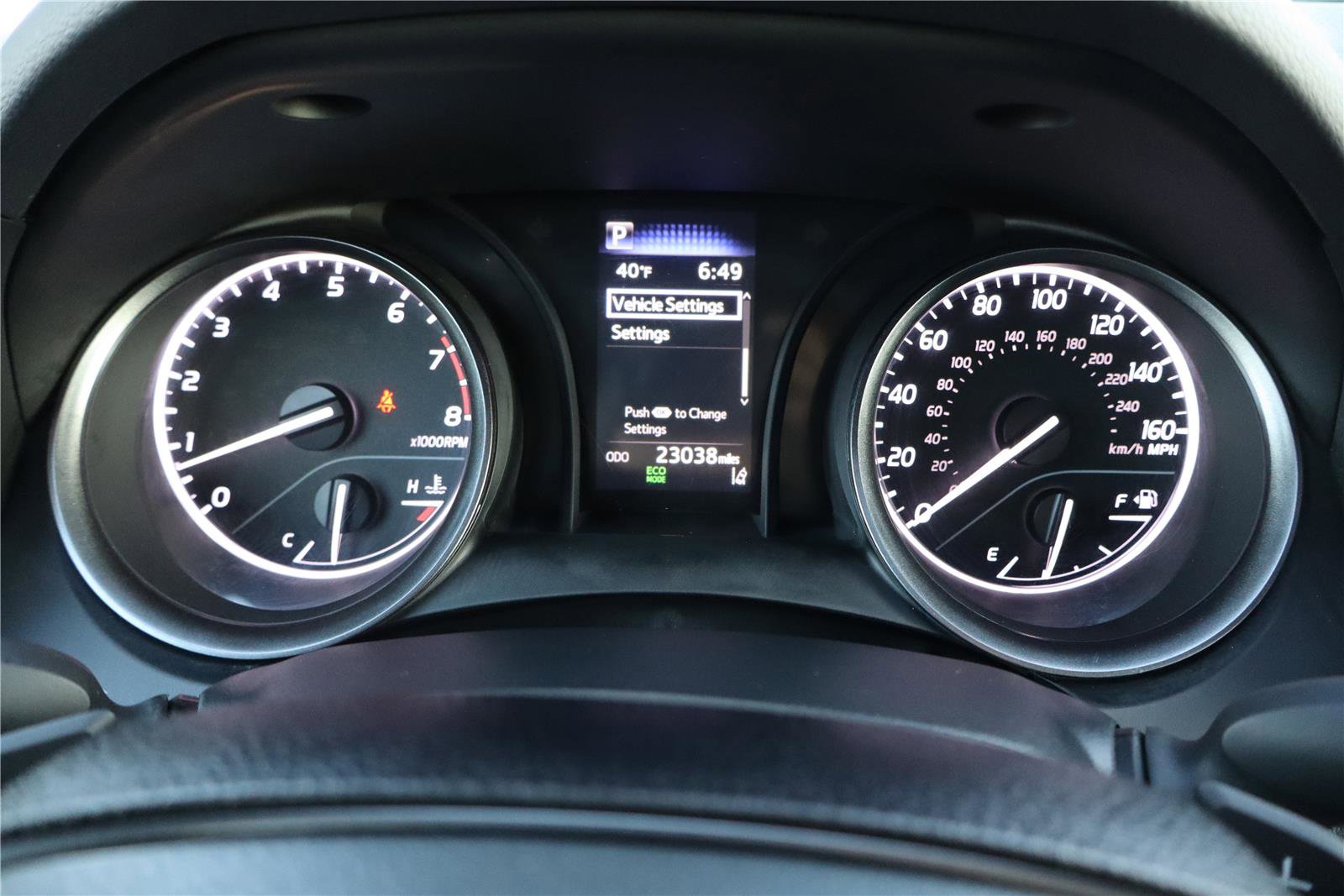 Used 2024 Toyota Camry SE image 19