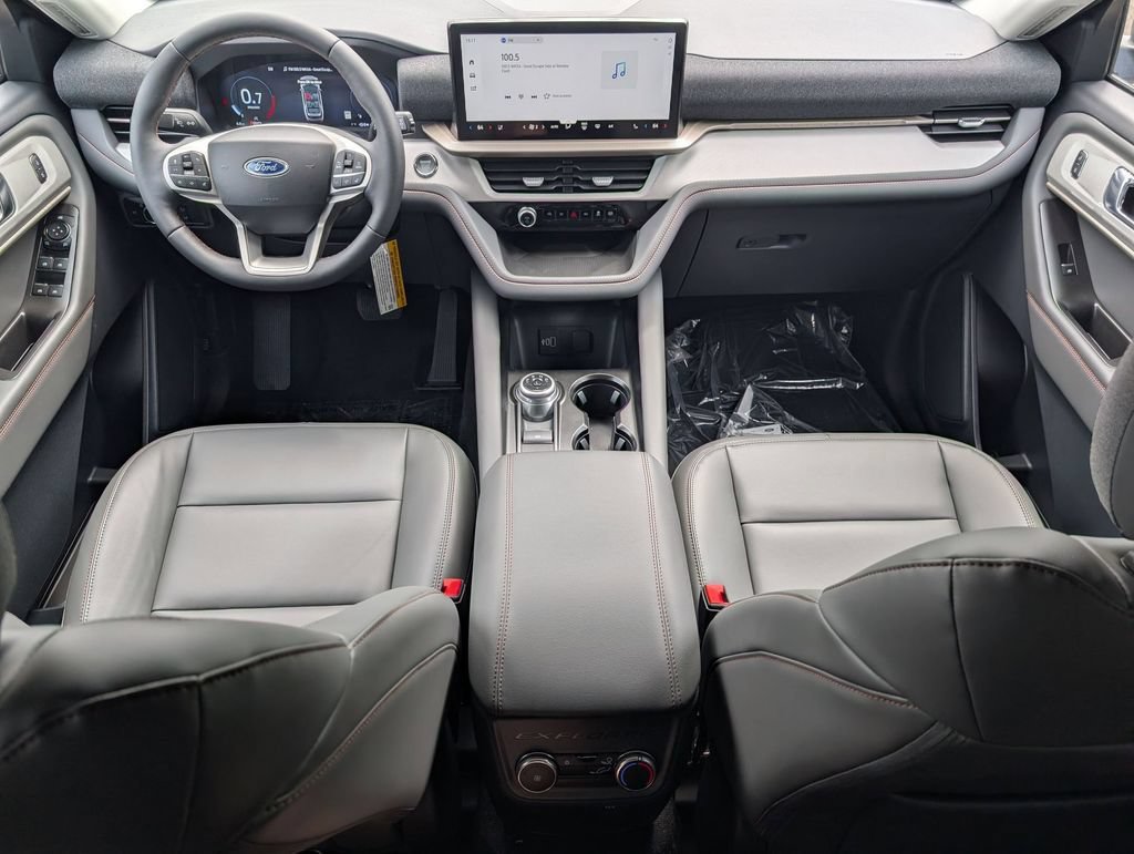 New 2026 Ford Explorer Active w/ Active Comfort Package AWD/4WD image 17