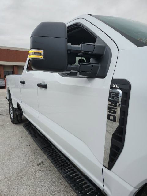 New 2026 Ford F350 XL w/ XL Chrome Package image 10