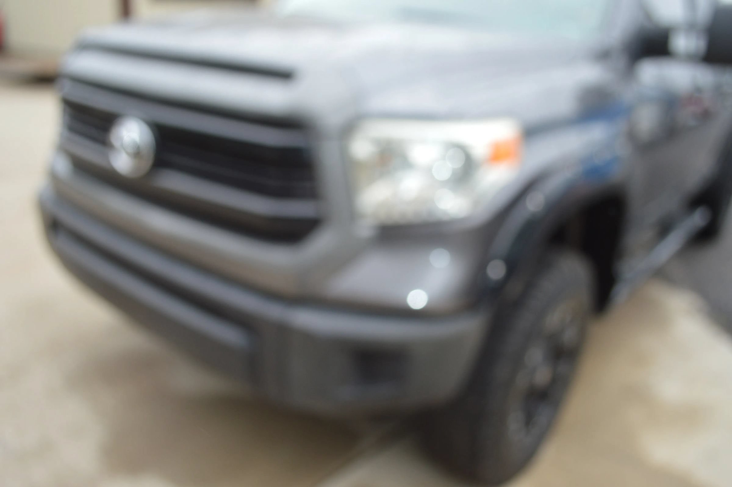 Used 2014 Toyota Tundra SR AWD/4WD image 3